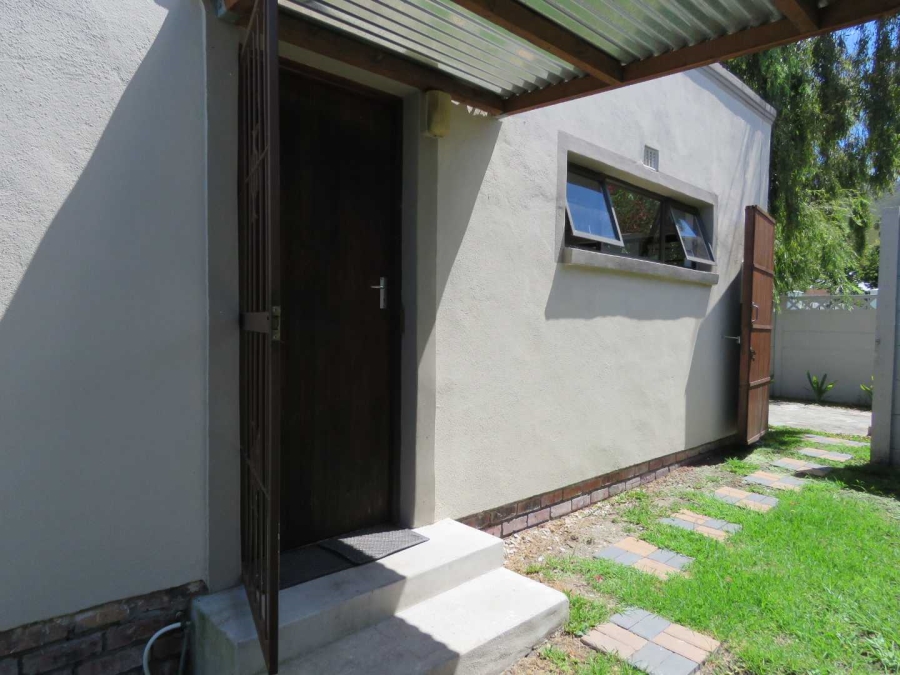 4 Bedroom Property for Sale in Kleinmond Western Cape